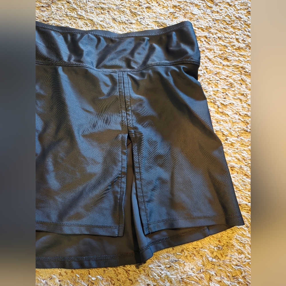 Ava & Viv Classic Black Swim Skort, Size 20W, Black, Perfect Shape - Picture 4 of 8